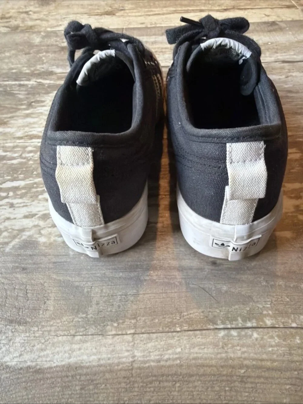 adidas Nizza Platform Shoes Black Walking Casual Comfort Lift Sneakers Women’s 7